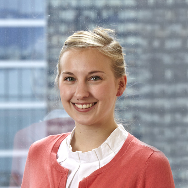 wp-advisors-team_julia_clausen_2